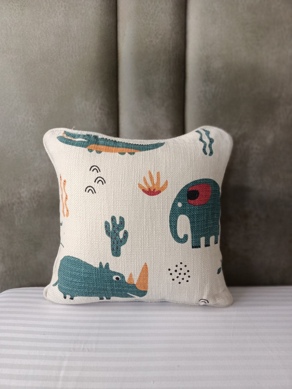 Kids - Animals : Green & Red Printed Cushion Cover